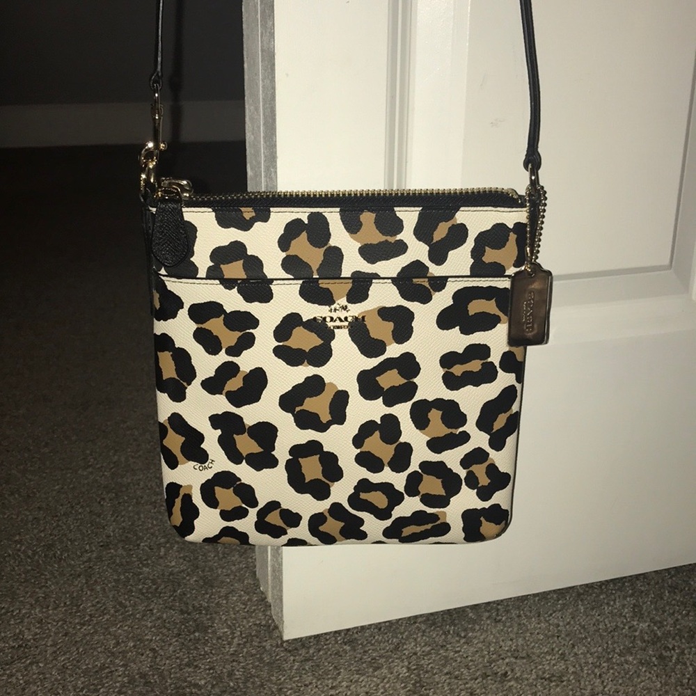 NWOT Coach Kitt Messenger Crossbody